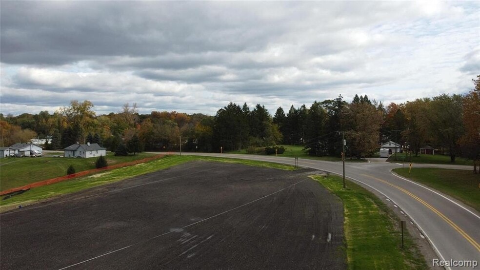 More Photos Of 10855 Silver Lake Rd, South Lyon Land For Sale