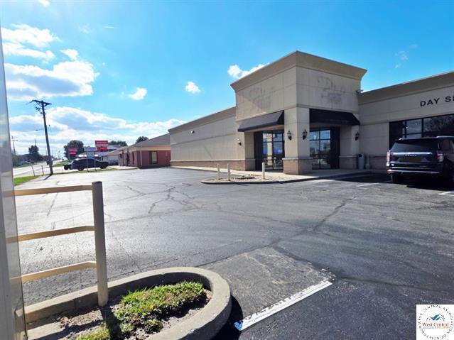 Primary Photo Of 770 Winchester Dr, Sedalia General Retail For Sale
