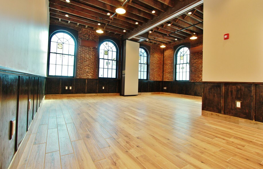 More Photos Of 54 Hudson St, Freehold Loft Creative Space For Lease