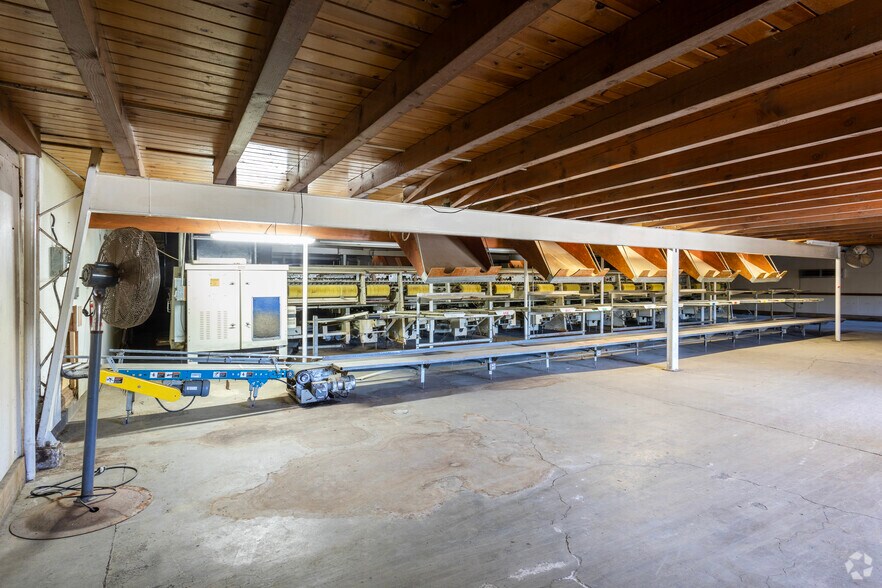 More Photos Of 133 S Whitworth Rd, Newman Warehouse For Lease