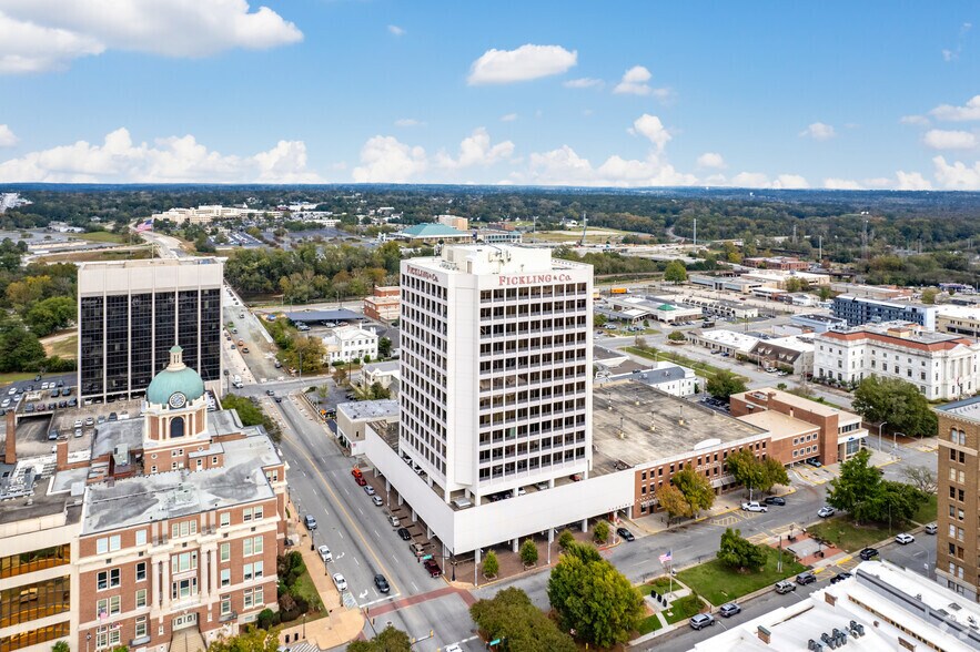 More Photos Of 577 Mulberry St, Macon-Bibb Office For Lease