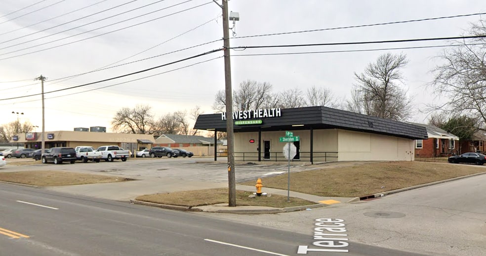 More Photos Of 432 S Sheridan Rd, Tulsa Fast Food For Sale