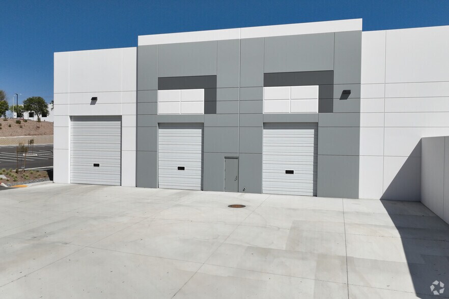 More Photos Of 1903 Citracado Pky, Escondido Manufacturing For Sale