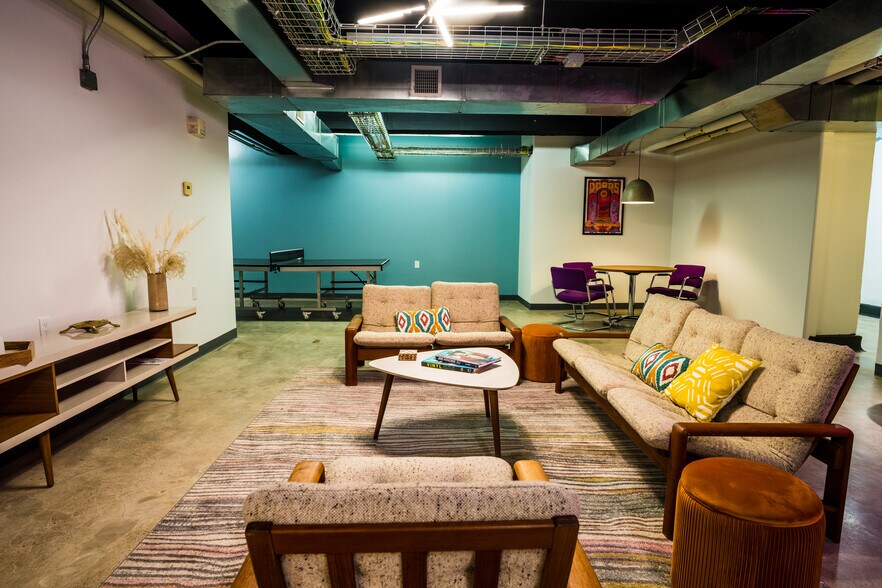 More Photos Of 226 Walnut St, Philadelphia Loft Creative Space For Lease