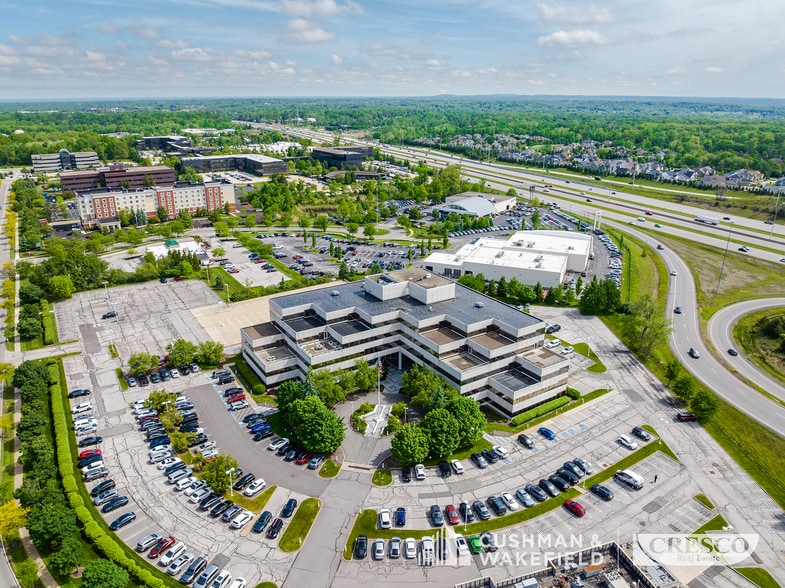 More Photos Of 3401 Enterprise Pky, Beachwood Office For Lease