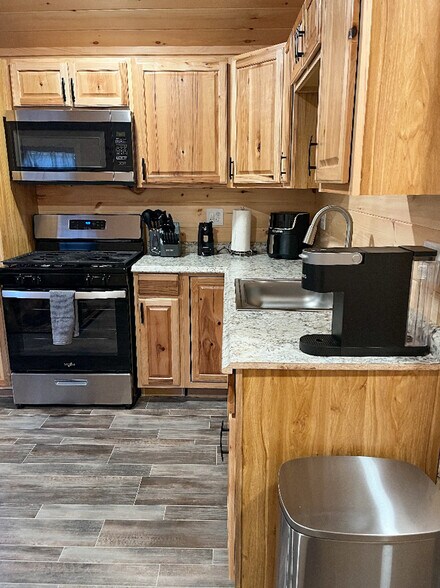 More Photos Of 20 McCarthy Rd, Brushton Apartments For Sale