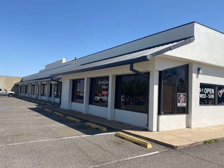 More Photos Of 8014 N Western Ave, Oklahoma City Freestanding For Lease
