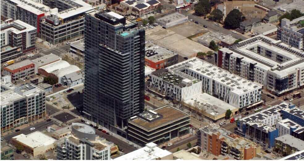 More Photos Of 601 11th Ave, San Diego Apartments For Lease