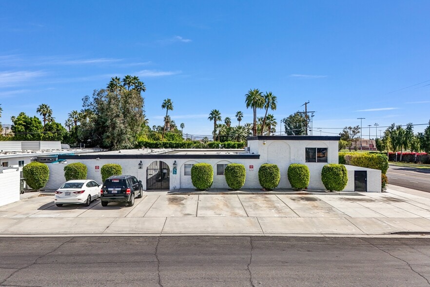 Primary Photo Of 1900 E Baristo Rd, Palm Springs Apartments For Sale