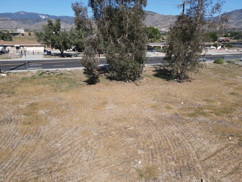 More Photos Of 6909 Victoria Ave, Highland General Retail For Lease