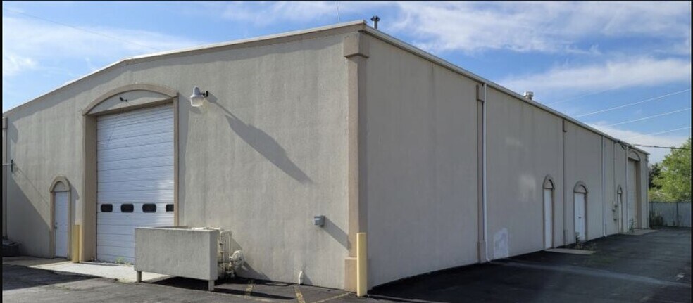 More Photos Of 3696 W 72nd Ave, Westminster Warehouse For Lease
