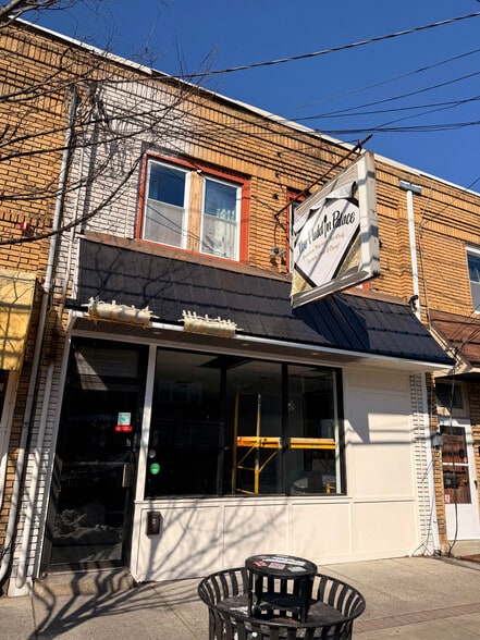 More Photos Of 211 W Clinton Ave, Oaklyn Storefront Retail Residential For Sale