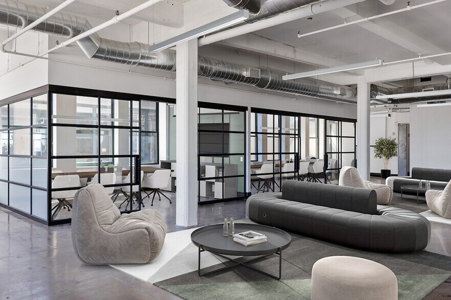 More Photos Of 20 Jay St, Brooklyn Loft Creative Space For Lease