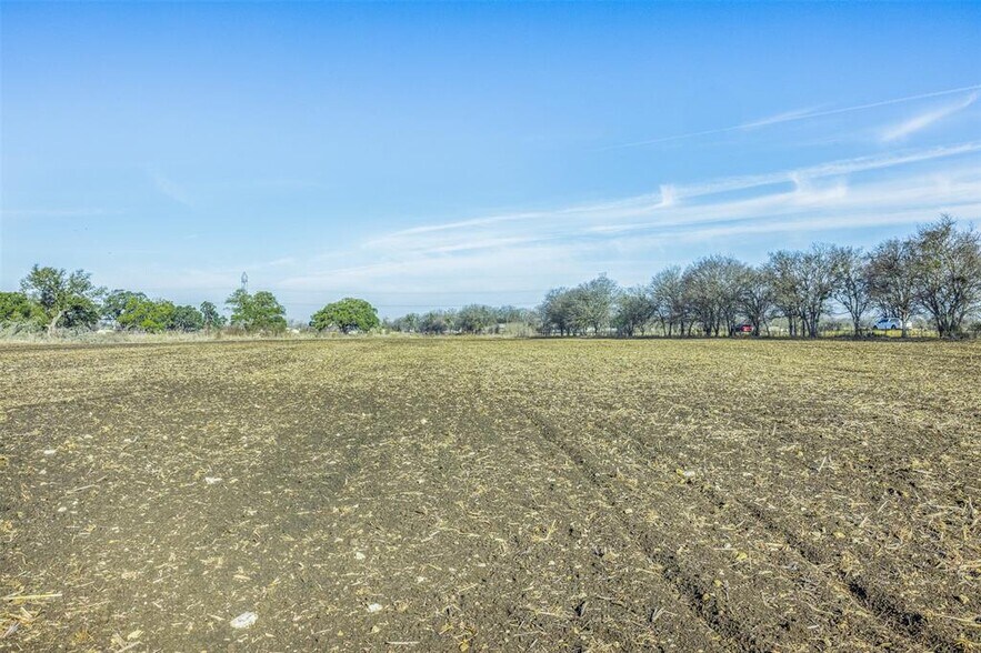 More Photos Of 600 NW River rd, Martindale Land For Sale