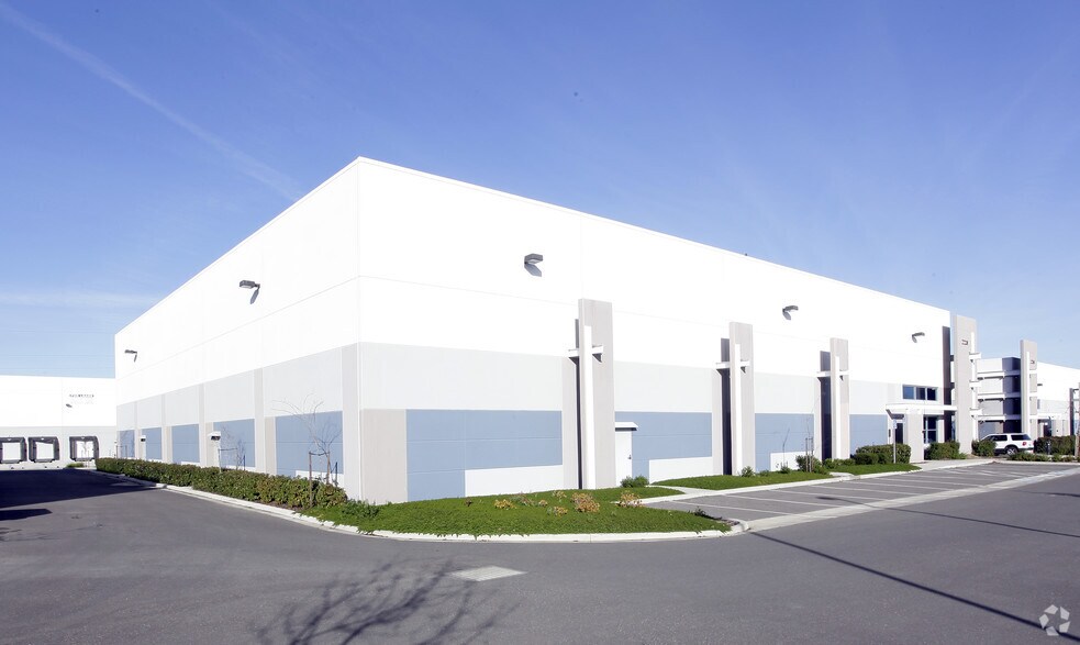 More Photos Of 2220 Cordelia Rd, Fairfield Warehouse For Lease