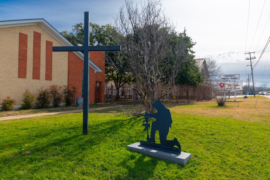 More Photos Of 906 Trimmier Rd, Killeen Religious Facility For Sale
