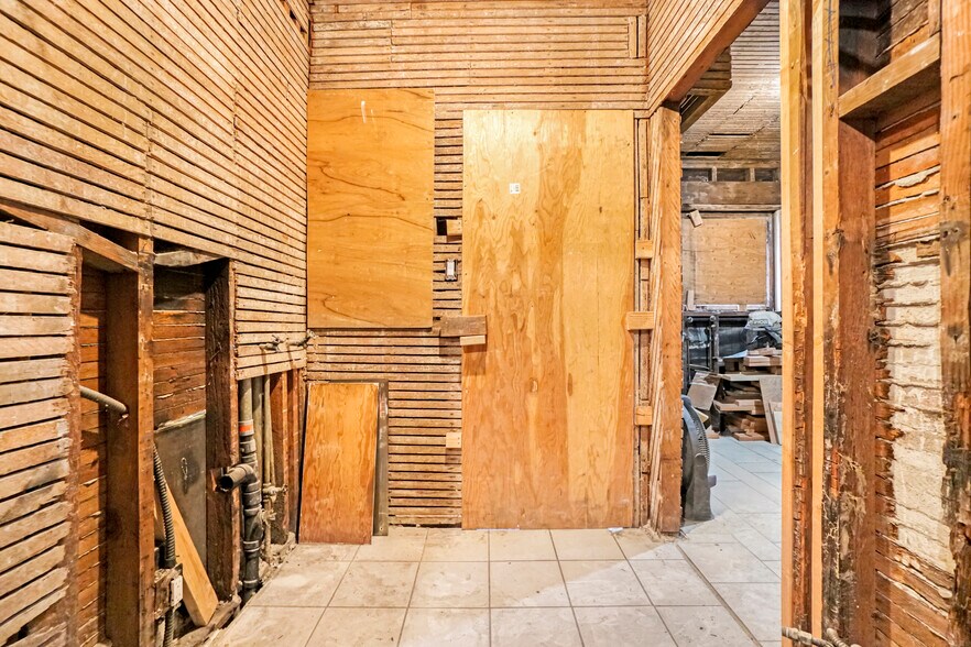 More Photos Of 728 S Genesee Ave, Los Angeles Apartments For Sale