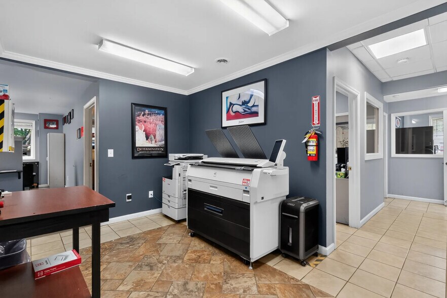 More Photos Of 417 Loop Rd, Garner Warehouse For Sale
