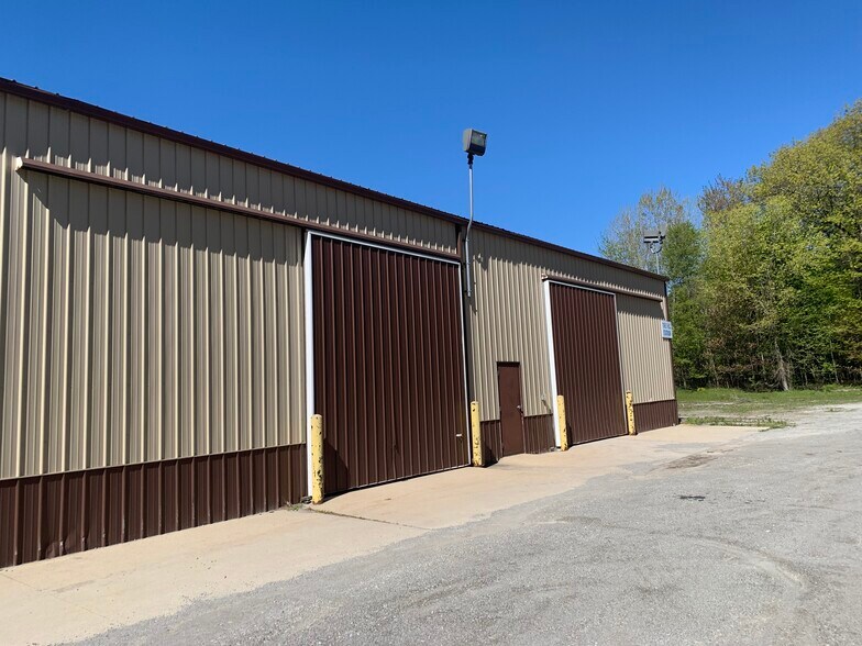 More Photos Of 1111 US Highway 20, Michigan City Truck Terminal For Lease