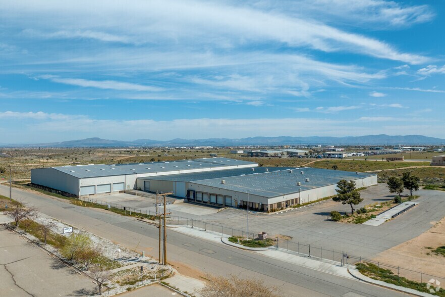 More Photos Of 8787 Caliente Rd, Hesperia Industrial For Sale