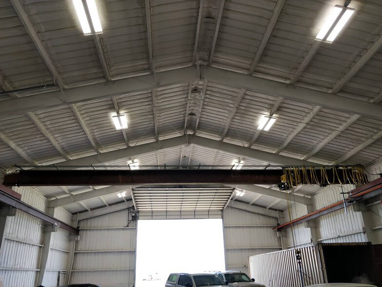 More Photos Of 7274 Seymour Hwy, Wichita Falls Warehouse For Lease