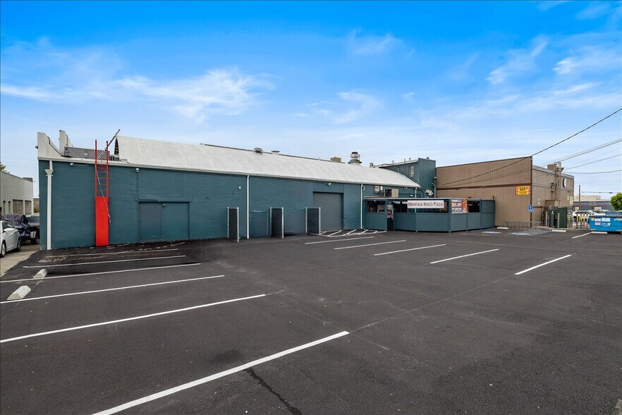 More Photos Of 778 El Camino Real, San Carlos Storefront Retail Office For Sale