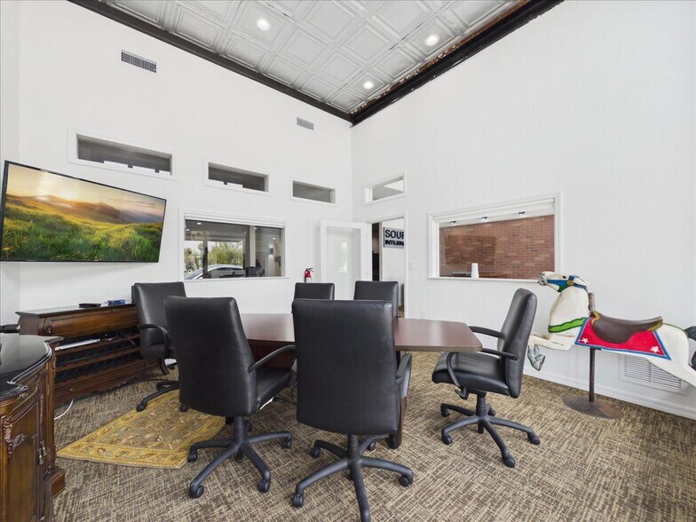 More Photos Of 621 St Johns Ave, Palatka Storefront For Sale
