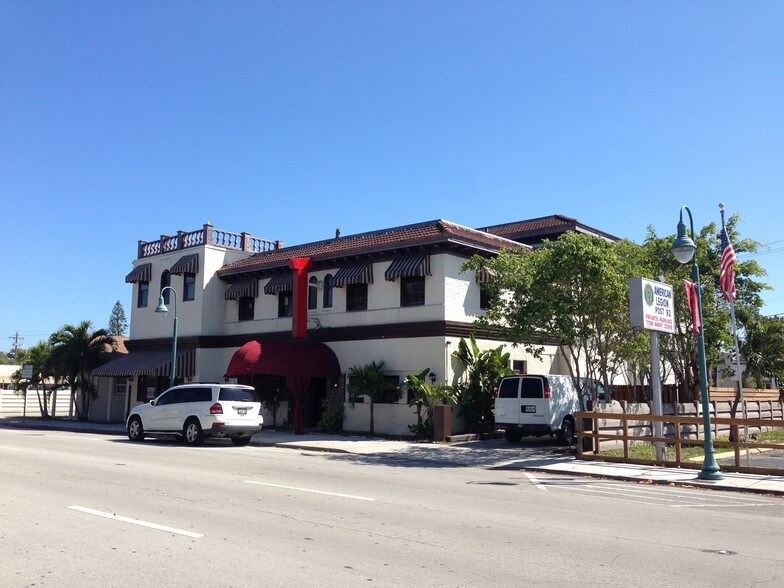 More Photos Of 219 N 21st Ave, Hollywood Storefront Retail Office For Lease