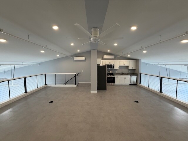 More Photos Of 5484 7th St NE, Fridley Warehouse For Sale