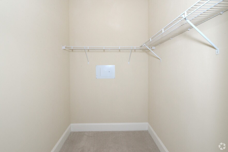 More Photos Of 12 Eagle St, Providence Apartments For Lease