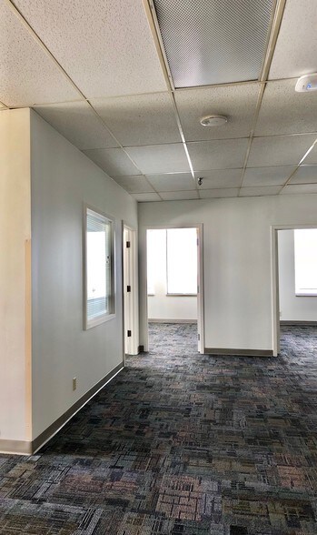 More Photos Of 1777 Main St, Sarasota Office For Lease