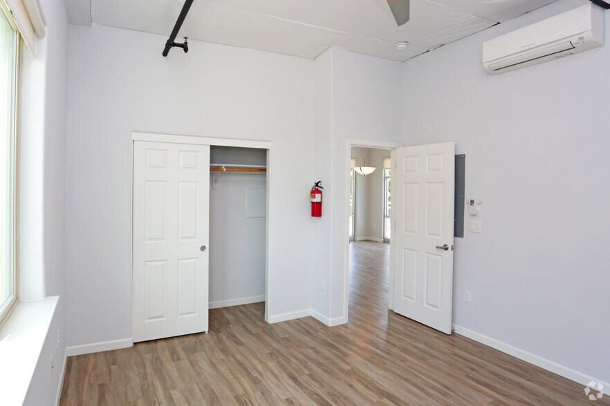 More Photos Of 1759 Fulton St, Fresno Apartments For Sale