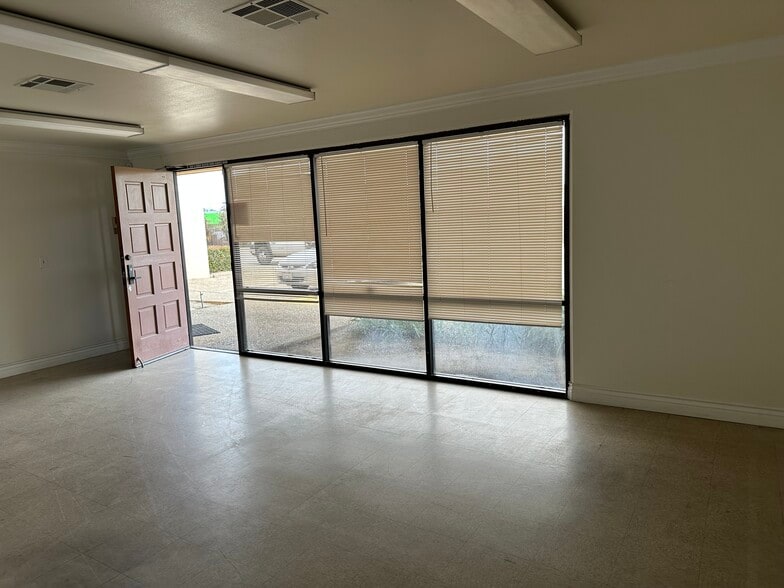 More Photos Of 1279 W Stowell Rd, Santa Maria Warehouse For Sale