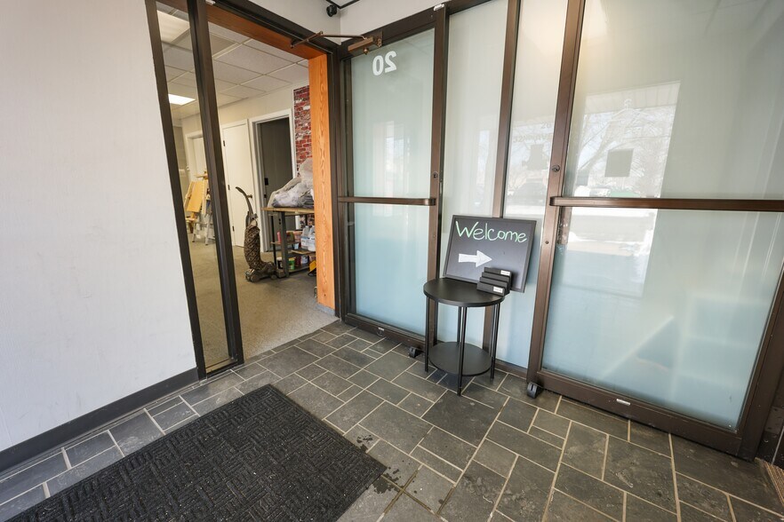 More Photos Of 20 S 32nd Ave S, Saint Cloud Office For Sale