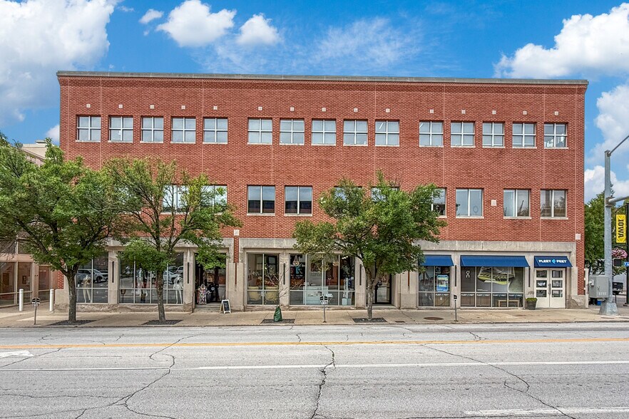 Primary Photo Of 521 E Locust St, Des Moines Storefront Retail Office For Lease