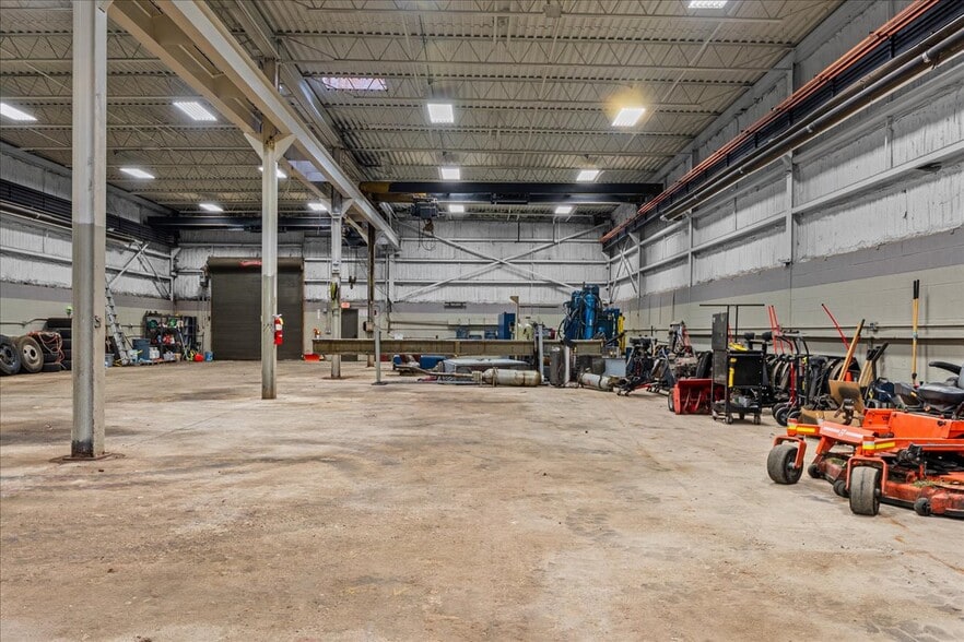 More Photos Of 59230 Havenridge Rd, New Haven Manufacturing For Sale