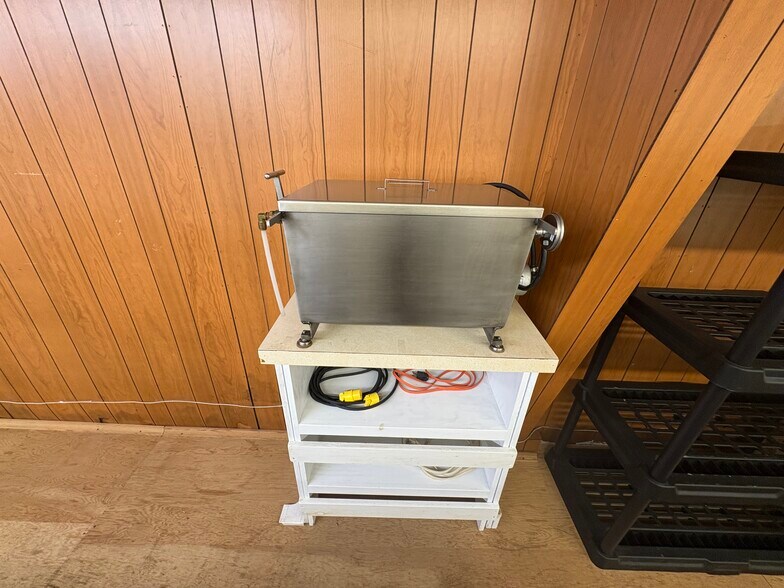 More Photos Of 1391 State Route 66, New Bethlehem Freestanding For Sale