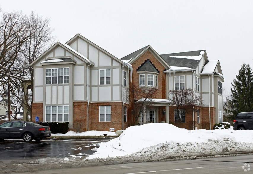 More Photos Of 33165 Solon Rd, Solon Office For Sale