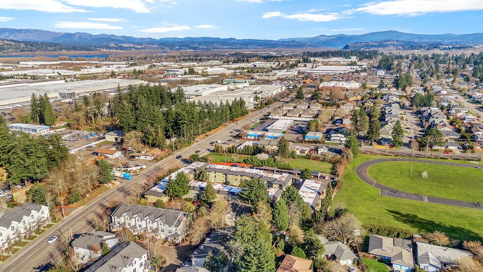 More Photos Of 17014-17062 NE Halsey St, Portland Apartments For Sale