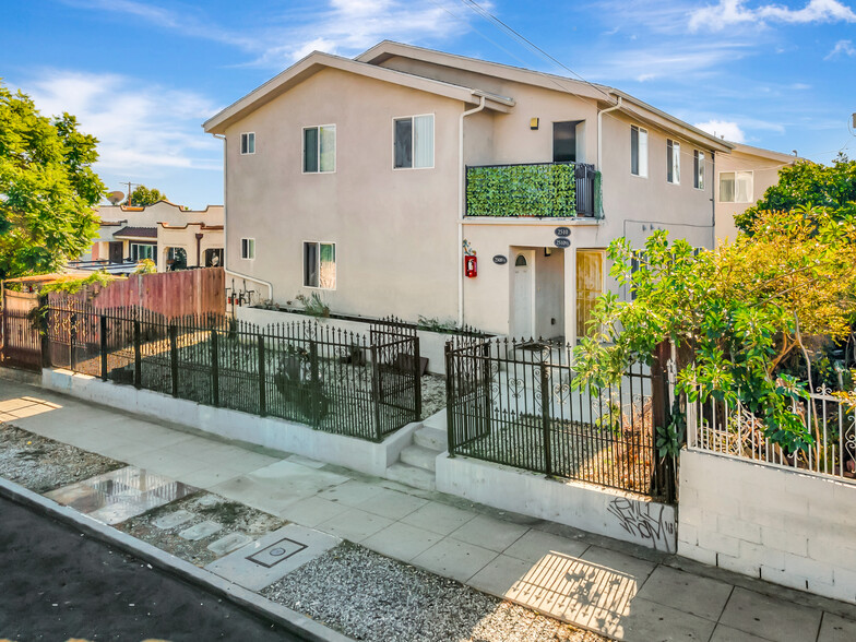 Primary Photo Of 2508 Houston St, Los Angeles Apartments For Sale