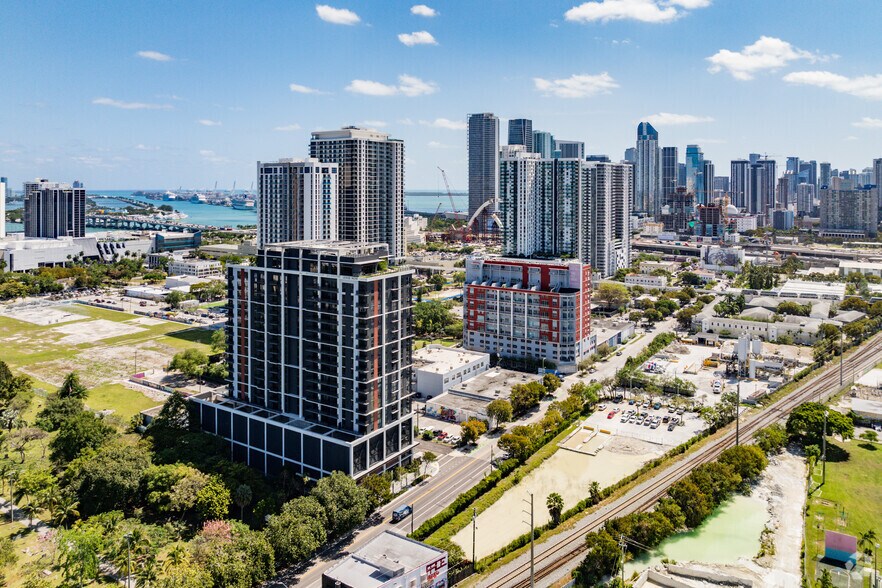 More Photos Of 23 NE 17th Ter, Miami Apartments For Lease