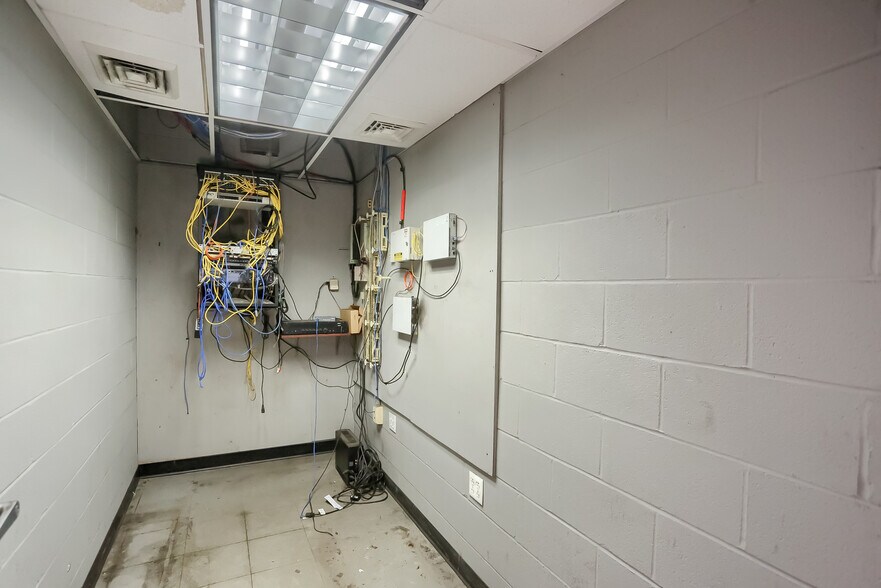 More Photos Of 3 Superior Way, Uniontown Auto Dealership For Sale