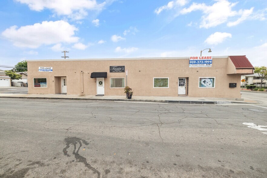 More Photos Of 1001-1003 E La Habra Blvd, La Habra Storefront For Sale