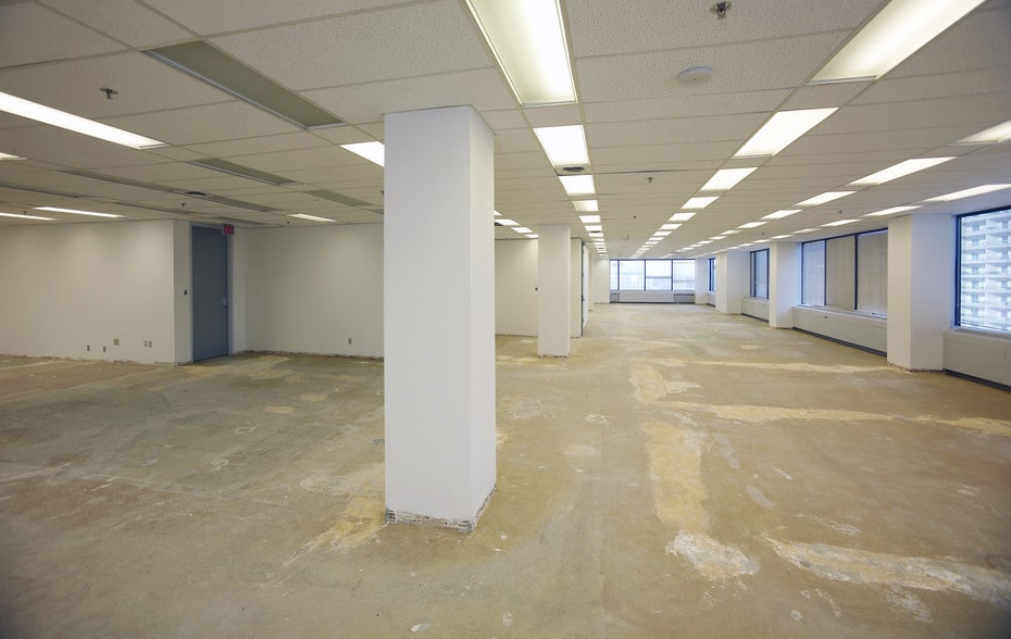 More Photos Of 380 Wellington St, London Coworking Space