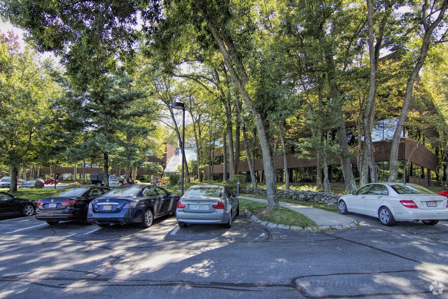 More Photos Of 1 Tech Dr, Andover Office For Lease