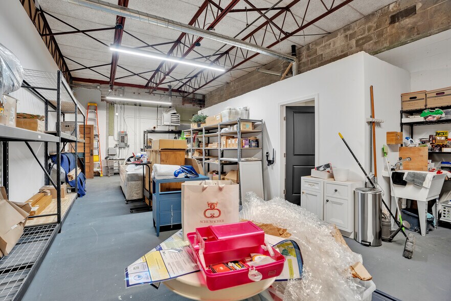 More Photos Of 5 Forbes St, Riverside Freestanding For Sale