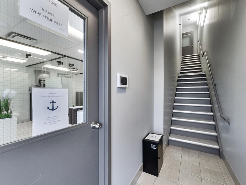 More Photos Of 1100 S Service Rd, Stoney Creek Office For Sale