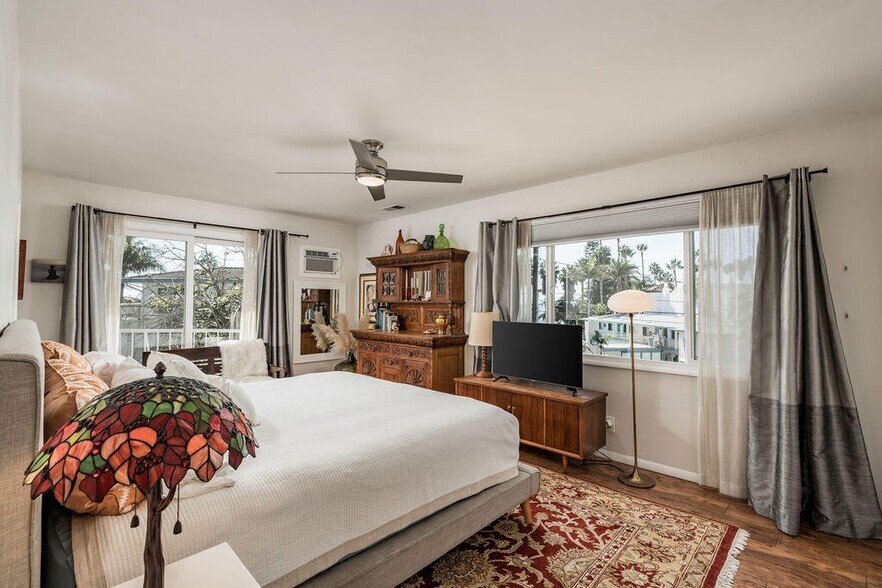 More Photos Of 440 Corona Del Mar, Santa Barbara Apartments For Sale
