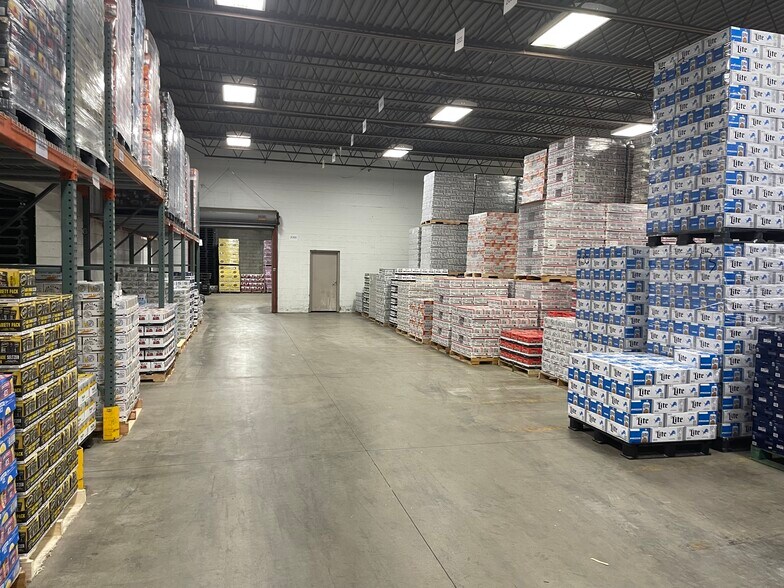 More Photos Of 2325 Sybrant Rd, Traverse City Warehouse For Sale