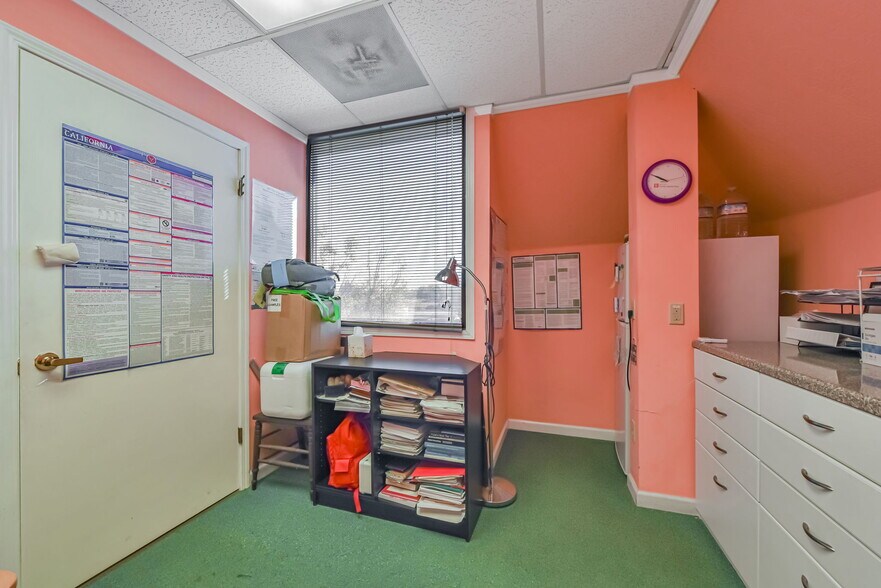 More Photos Of 2039 Forest Ave, San Jose Medical For Sale